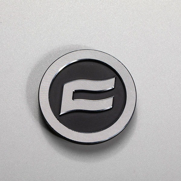 Label Logam Logo