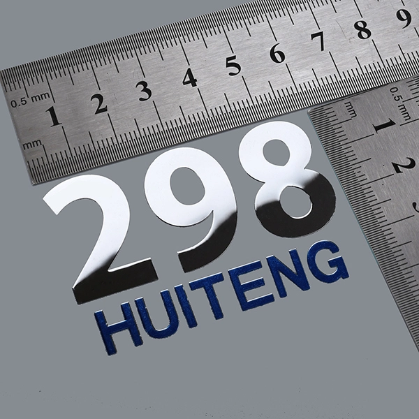 Label Logo Logam