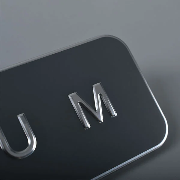 Label Nama Papan Nama Berukir