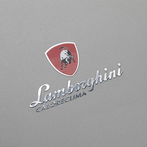 Logo Tahan Panas Berkilat Nikel